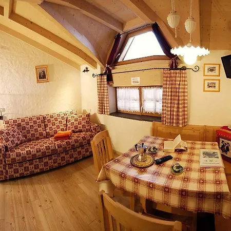 Camping Catinaccio Rosengarten 2* Pozza di Fassa